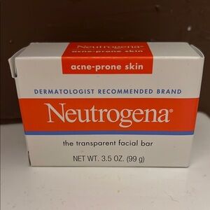🫧 Neutrogena Transparent Facial Bar